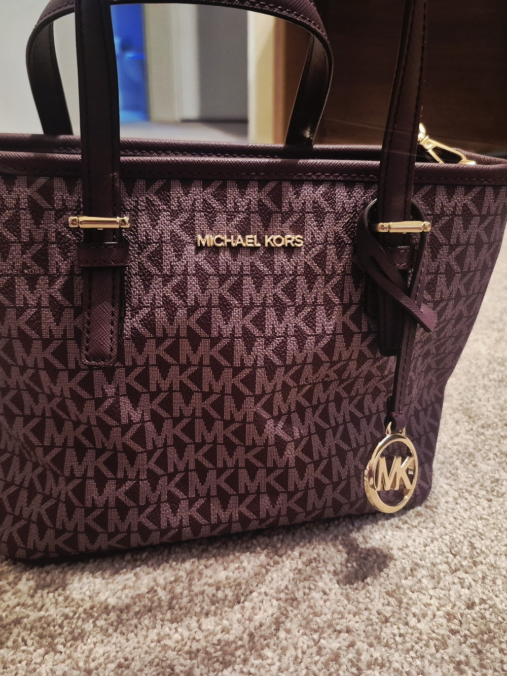 Michael Kors Jet Set Travel Extra-Small Logo Top-Zip Tote Bag Plum Never Used